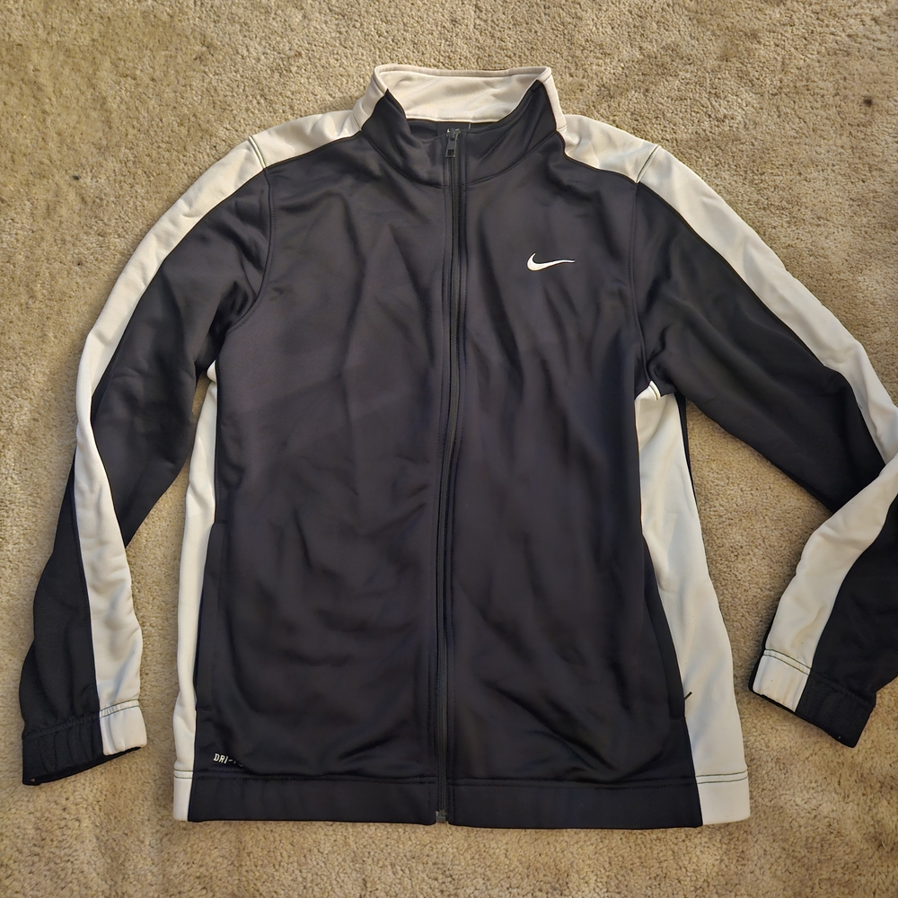 Nike Men's Black and White Jacket